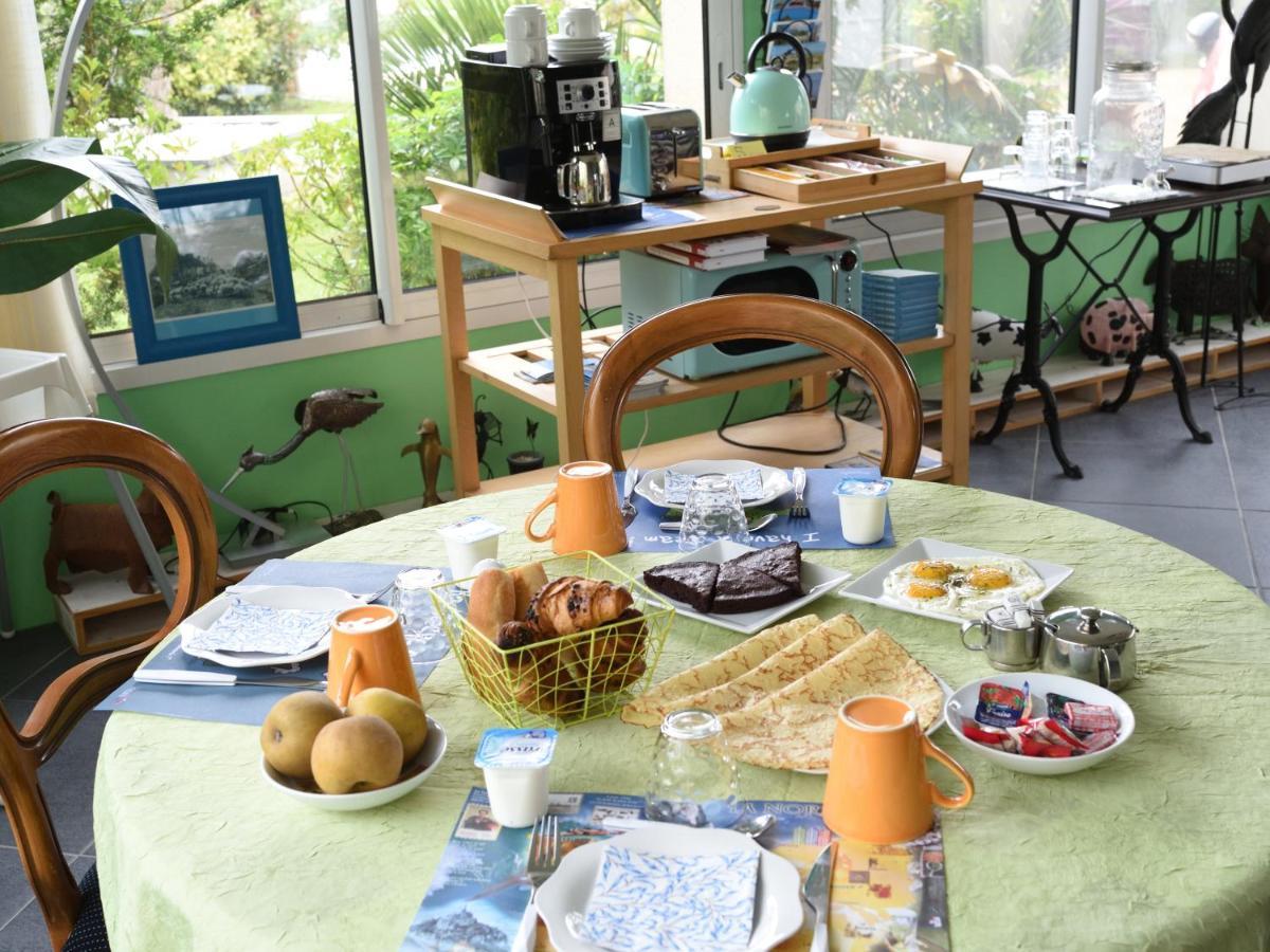 Bed and Breakfast Mon Saint Michel Ardevon Exterior foto