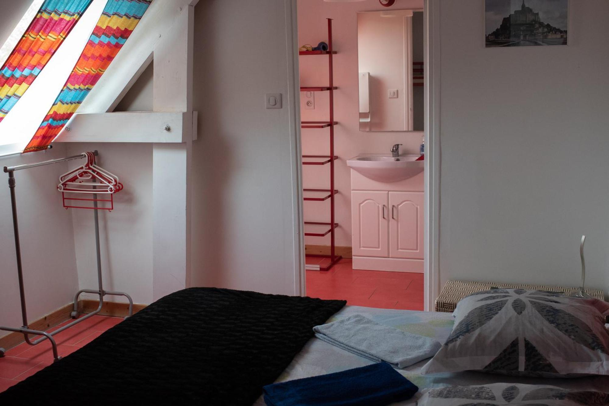 Bed and Breakfast Mon Saint Michel Ardevon Habitación foto